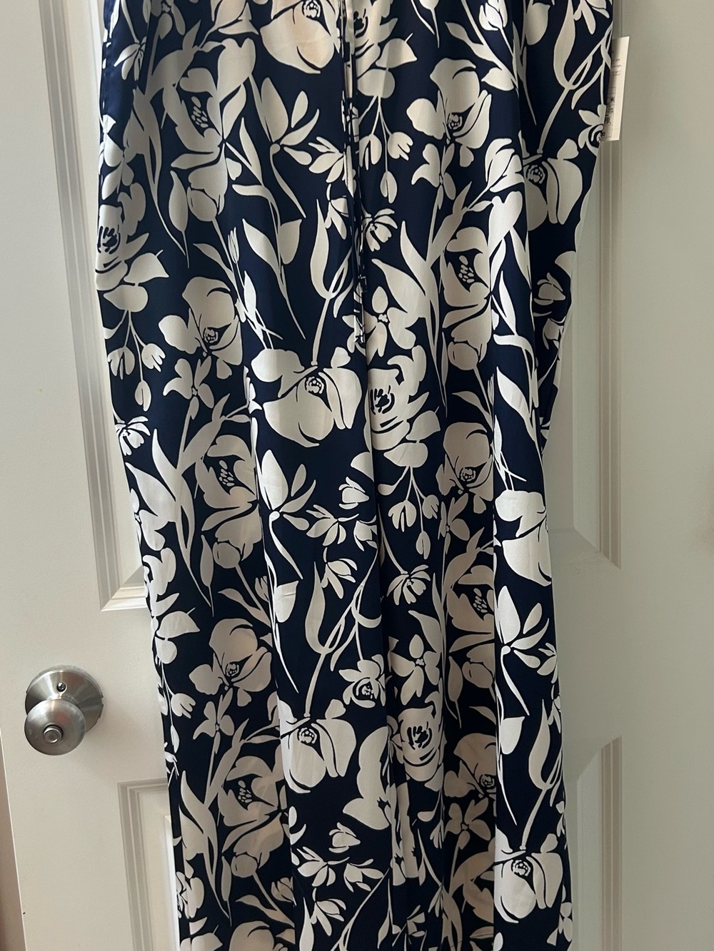 a new day Navy and White Floral Wide-Leg Pants Size XL Waist 18 with stretch - Picture 2 of 7